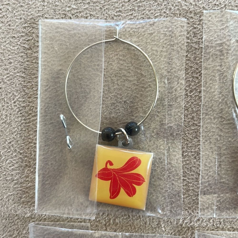 WINE CHARMS - Hilton Hotels